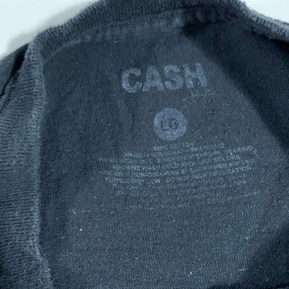 Johnny Cash cropped T-shirt size L. - Picture 5 of 7